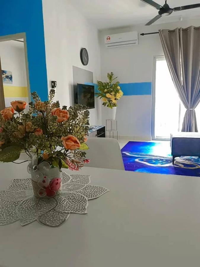 E. R Homestay 3R2B Nearby Klia Sepang Zewnętrze zdjęcie